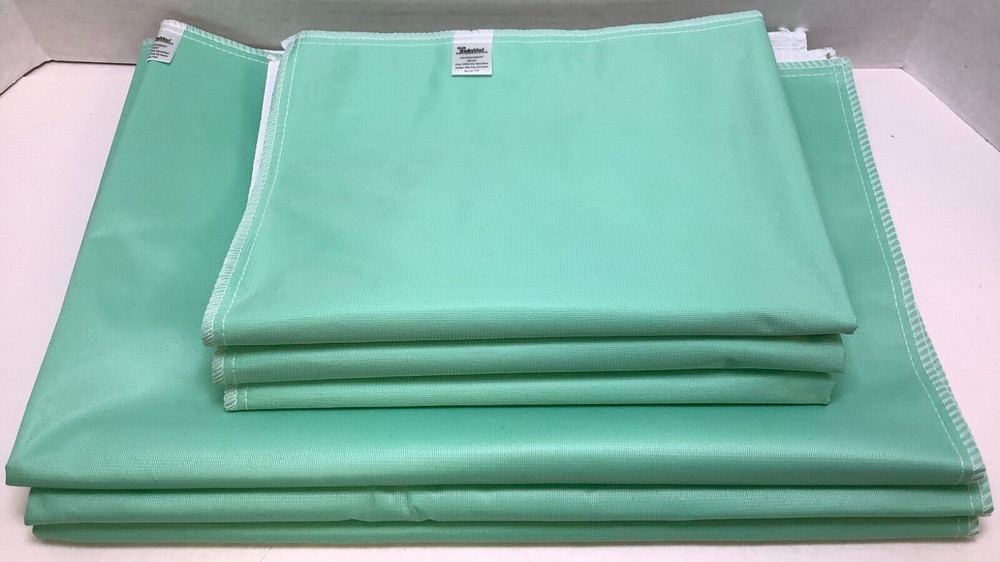 TwinMed Incontinence Bed & Chair Pads, (18) 24″x36″ & (18) 18″x24″, 36 Pads/Case