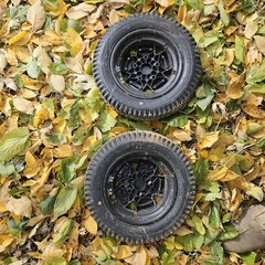 PAIR Drive Wheels Tires for Quantum Edge 3, Red