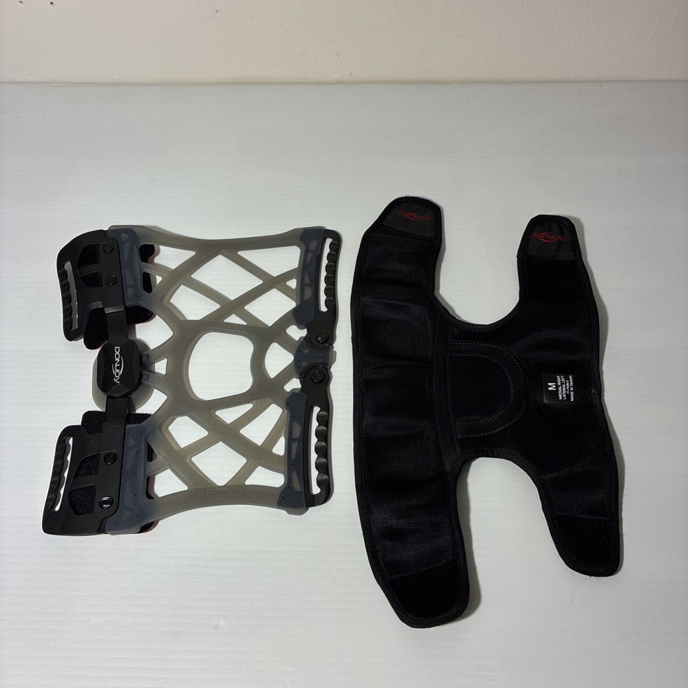 Don Joy Reaction Web Knee Support Medial Right Lateral Left Size M