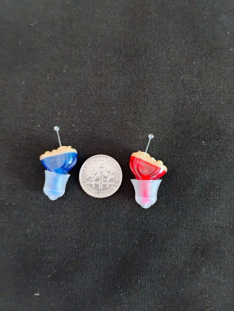 TWO MINI DIGITAL HEARING amplifiers, 3 LISTENING MODES, noise reduction, USA