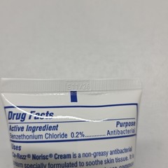 2 Ca-Rezz Skin care Norisc Cream 9.7 oz + 2 Incontinent Wash 16 Oz Exp 11/2026