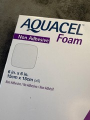 ConvaTec Aquacel Foam Non Adhesive Hydrofiber 6x6in Dressings 5 White 420635