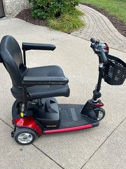 Pride Go-Go Elite Traveller Mobility Scooter 3-Wheel – 18AH Battery-1 Year Labor