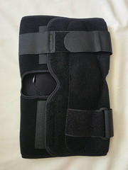 Comfortland CK-110 Universal Hinged Knee Brace NEW Black