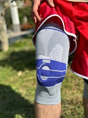Bauerfeind GenuTrain A3 Size 4 Right Advanced Knee Joint Brace Support Patella