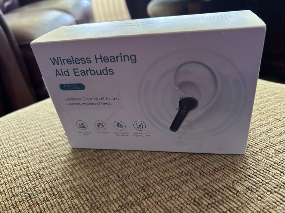 FT09E Wireless Hearing Aid Earbuds Brand New