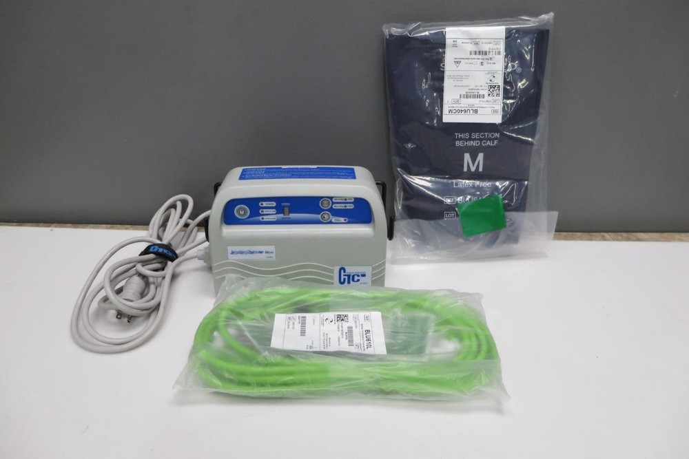 (NEW) VP500DM DVT VasoPress Supreme Mini Pump w/ VP501M Large Calf Garment 24″