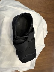 BraceAbility Closed Toe Medical Walking Shoe – Lightweight Cast Boot