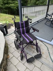 Arshin Foldable Power Wheelchair, 180W 5-Speed Removable Battery 286lb Purple