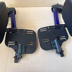 PAIR – Quickie Iris Tilt In Space Manual Wheelchair Elevating Legrest Footrest