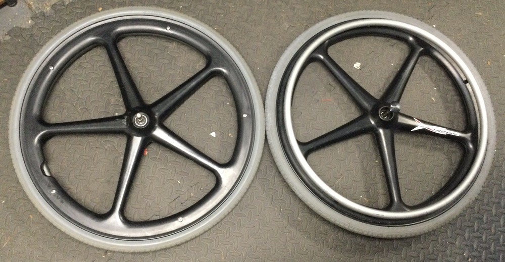 Pair X-Core 5 Spoke 24″ Wheelchair Wheels 37-540 (24 X 1 3/8) Primo Orion Tires