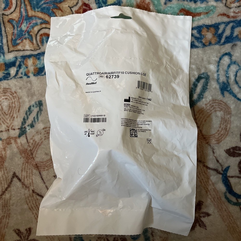 NEW/SEALED Quattro Air Fit 10 Cushion Size Large