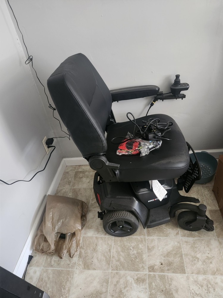 Pride Jazzy Black Power Wheelchair Joystick Flip Up Armrests