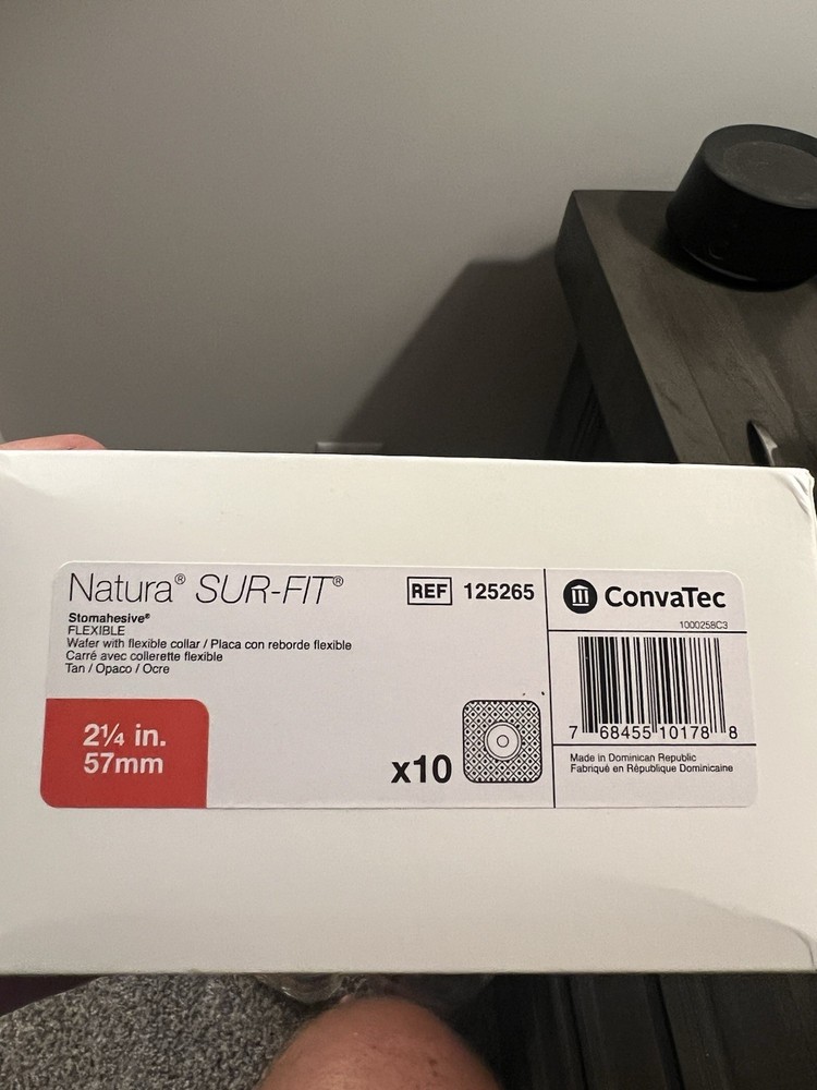 1 box of CONVATEC 125265 Natura SUR-FIT OSTOMY Wafers 2 1/4″(57mm)