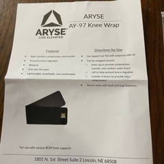 NWT Ayrse Universal Knee Wrap L2397