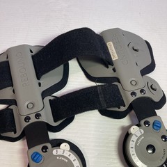 Ossur Rebound Knee Brace Adjustable ROM Hinged Leg Support One Size Adult