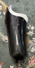 Ossur Prosthetic Leg – 27R – Right – Some Scratches – Rock Solid Working Cond.