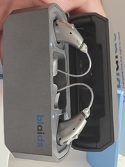 blaids Rechargeable Bluetooth BTE Hearing Aids Both Ears Silver/Gray Case Kit