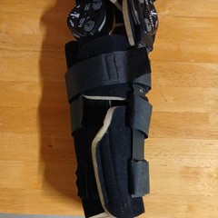 Donjoy TROM Knee Brace Black Support Sports see description.