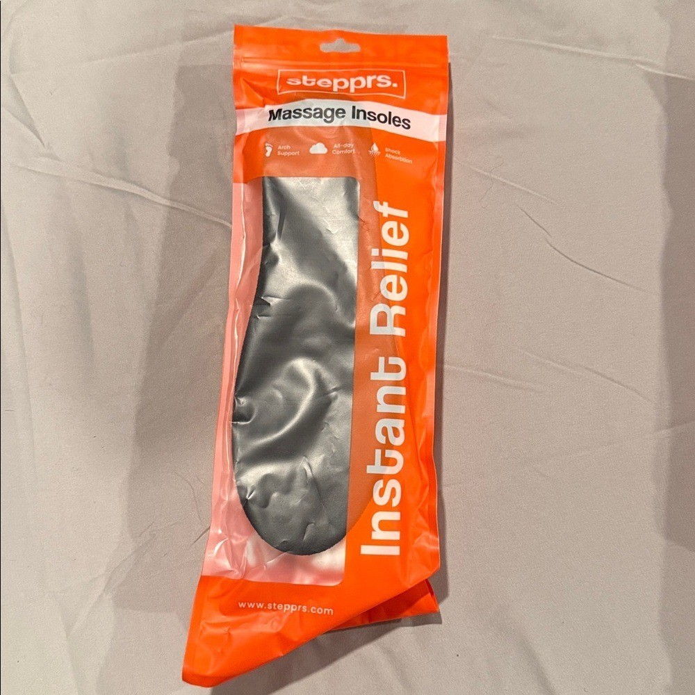 🦶 Brand New Stepprs Massage Insoles – Women’s 9 Men’s 8