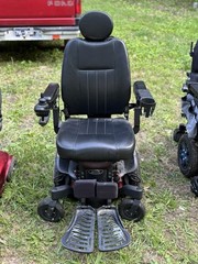 Quickie Q500M Power Wheelchair