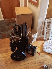 Lightweight Electric Wheelchair 20Ah Removable Battery