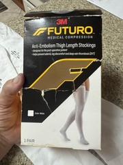 3M Futuro Medical Compression Open Toe / Heel Knee Length Medium Stockings Short