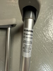Guardian Aluminum Crutches Adjustable Adult Capacity 300LB 5’2′ to 5’10“ Used