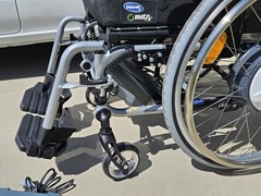NICE- Invacare X4 Wheelchair W/ Alber E 35 E-Fix Power Assist Wheels 18″x18″