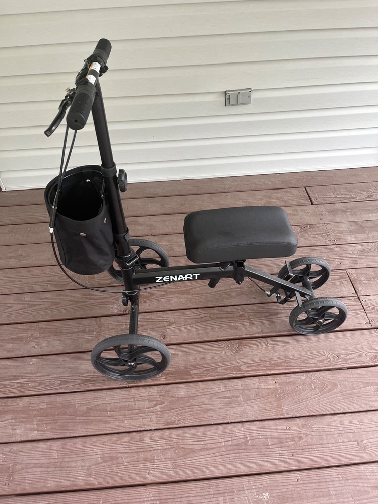 Knee Scooter by Zenart