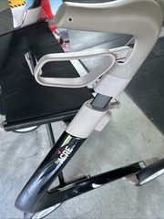 MEDLINE byACRE Ultralight Rollator Regular Track – Black (BYA100MDBK)