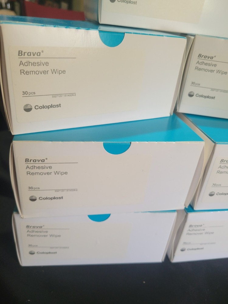 450 Coloplast Brava® Adhesive Remover Wipes Expires 2028/29 15 sealed boxes