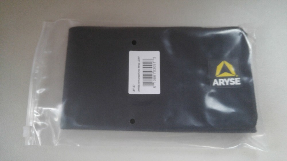 Aryse AY-97 Knee Wrap Support Brace Comfort Compression – New in Package L2397