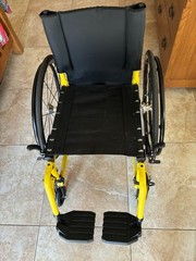 Invacare PRO SPIN X 4 Foldable wheelchair lightweight