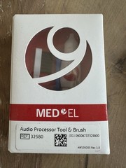MED-EL Audio Processor Tool & Brush, White/Red, REF/MPN 32580