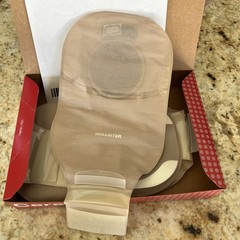 Hollister Cera Plus Ostomy Pouch 8958, 5ct, 8 Boxes, Total of 40 Pouches in all