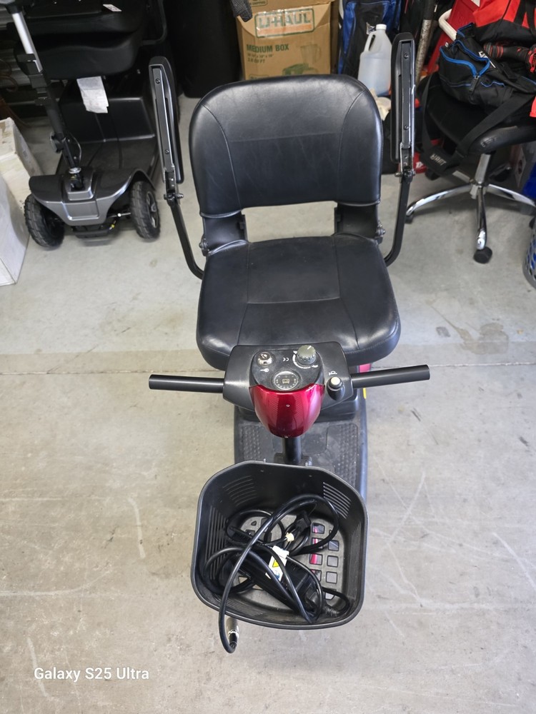 Adult Mobility Scooter 3-Wheel