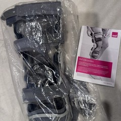 Medi. ortho M4s Comfort OA Acl Left Valgus Knee Brace orthotic size Medium