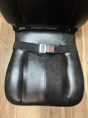 Excellent Shop Rider Mobility Scooter Padded Seat Streamer Likenew Used 1 Month