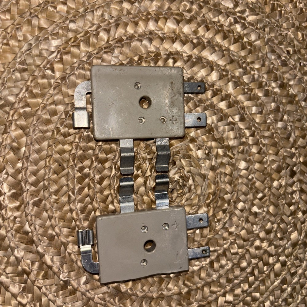 Bruno PAIR SRE-3050 3000 2010 Straight Stairlift Charge Contacts