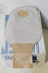 20 Convatec #404027 Sur-Fit Natura® Drainable Ostomy Pouch 1-3/4″ 45mm 1BX/20EA