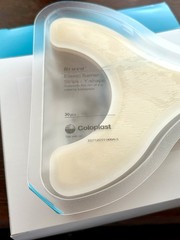 30 Coloplast Y Shaped Brava Elastic Barrier Strips – Exp 3/9/29 – NIB – 120721