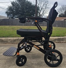 Jazzy Carbon HD Heavy-Duty Folding Mobility Power Wheelchair – Open Box