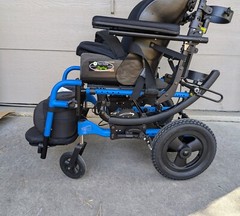 2023 Quickie IRIS SE Tilt in Space Wheelchair 16″w frame