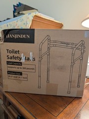 Lianjindun Toilet Safety Rails Adjustable Toilet Frame For Elderly Seniors – NEW