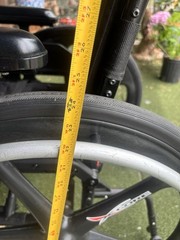 Catalyst Core Ki 5VX SN CVX0104748 03-2022 300 LBS Folding Wheelchair Xcore Whee