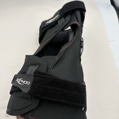 DONJOY CLIMA-FLEX OA KNEE BRACE- Right Medial /Left Lateral – Size Large – NWT