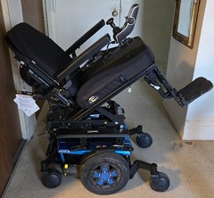 Quantum EDGE 3 Power Wheelchair Power Tilt Elevating Seat Legrest