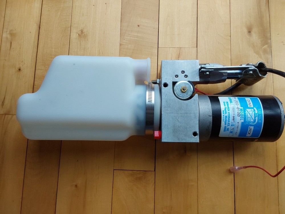 Monarch Hydraulic Inc Dyna Jack Model M-259-01100