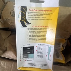 3m FUTURO Medical Compression Knee Length Stockings Medium (12 Pairs) Ugly Box